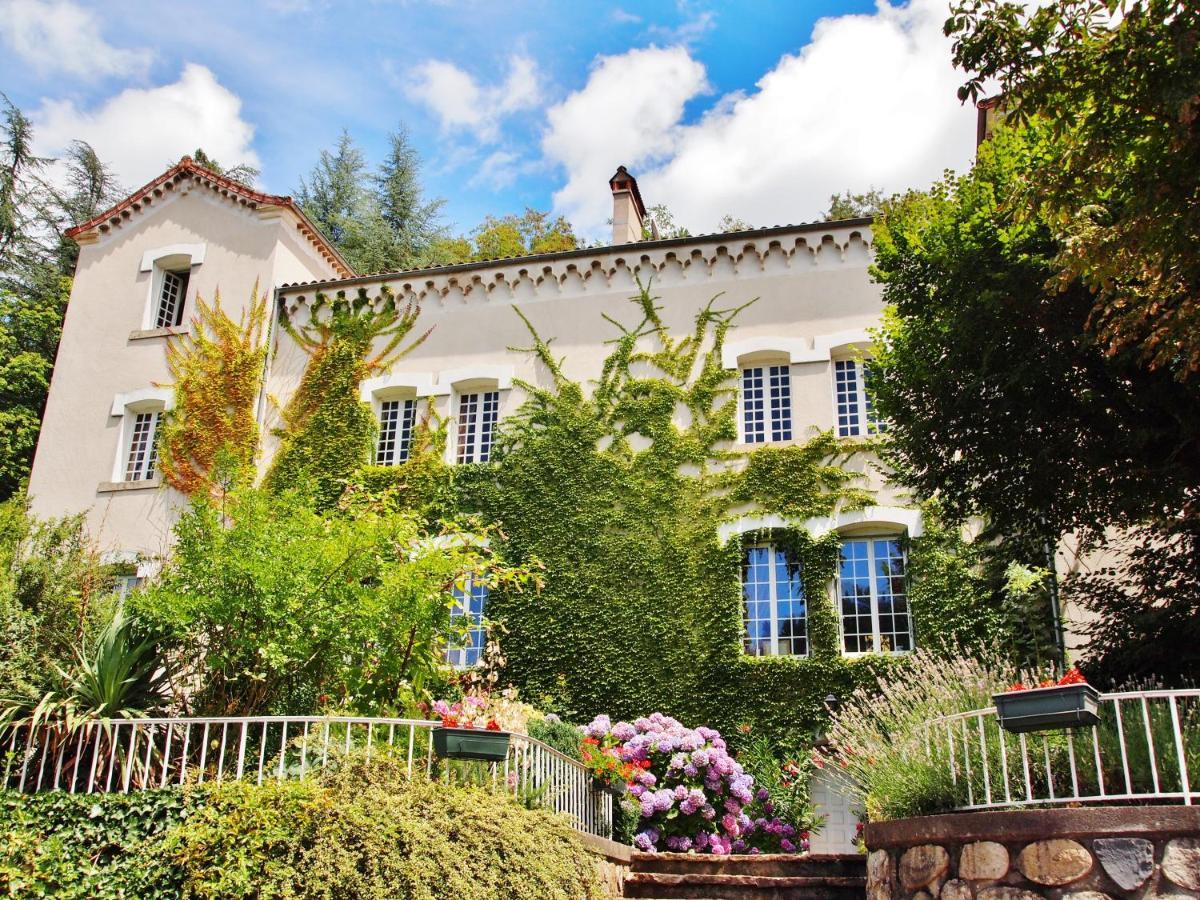 Villa Aimee Luxury Apartments With Heated Pool Vals-les-Bains Zewnętrze zdjęcie