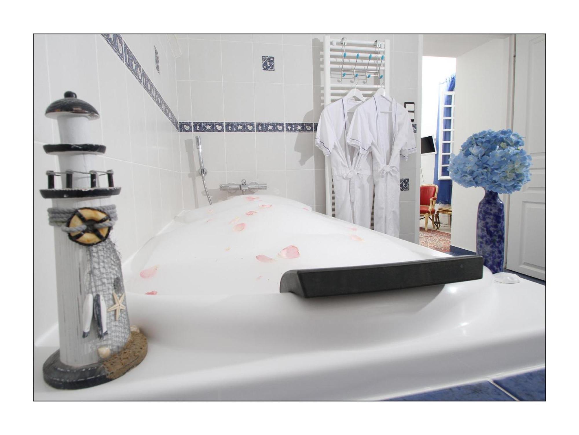 Villa Aimee Luxury Apartments With Heated Pool Vals-les-Bains Zewnętrze zdjęcie