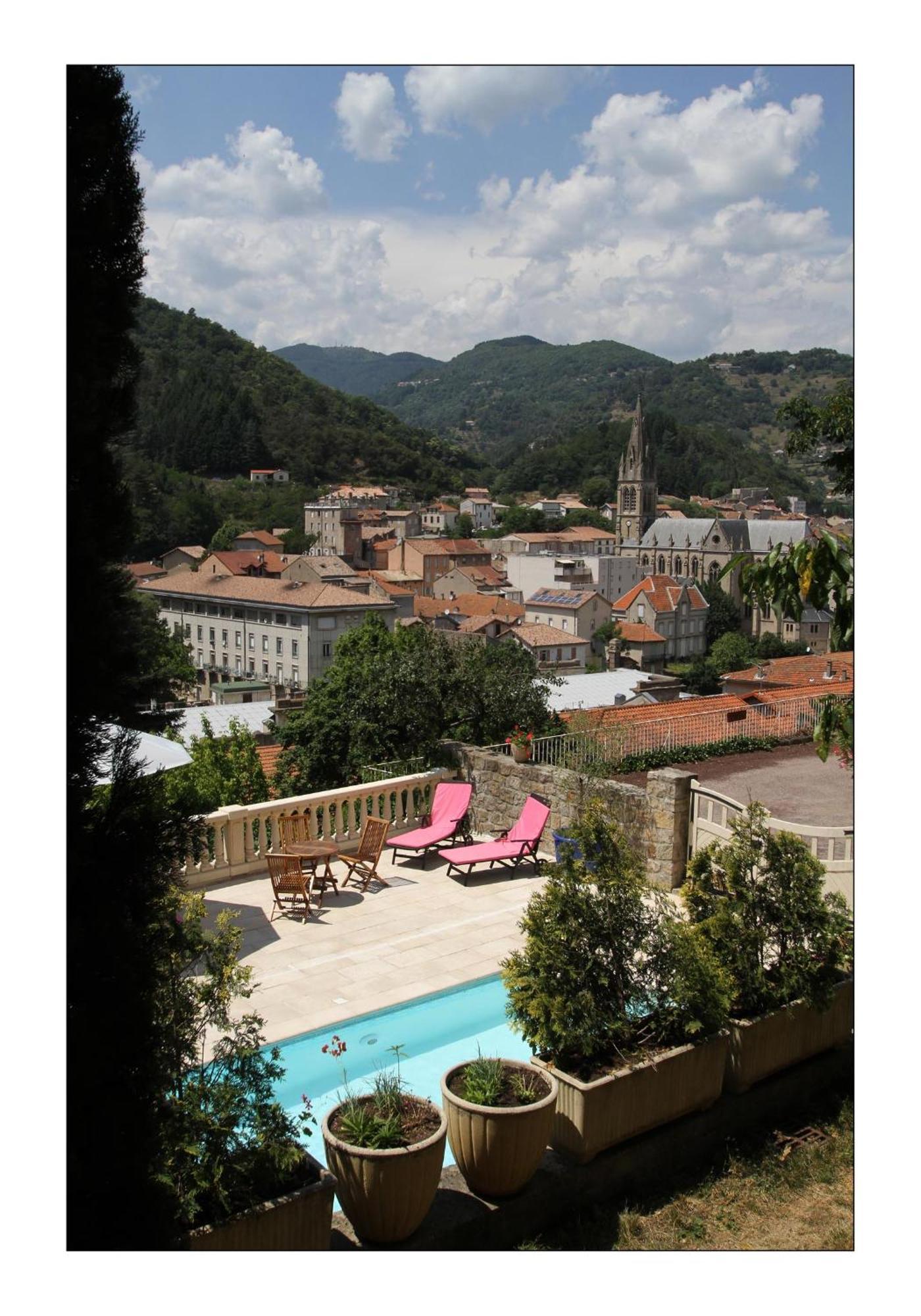 Villa Aimee Luxury Apartments With Heated Pool Vals-les-Bains Zewnętrze zdjęcie