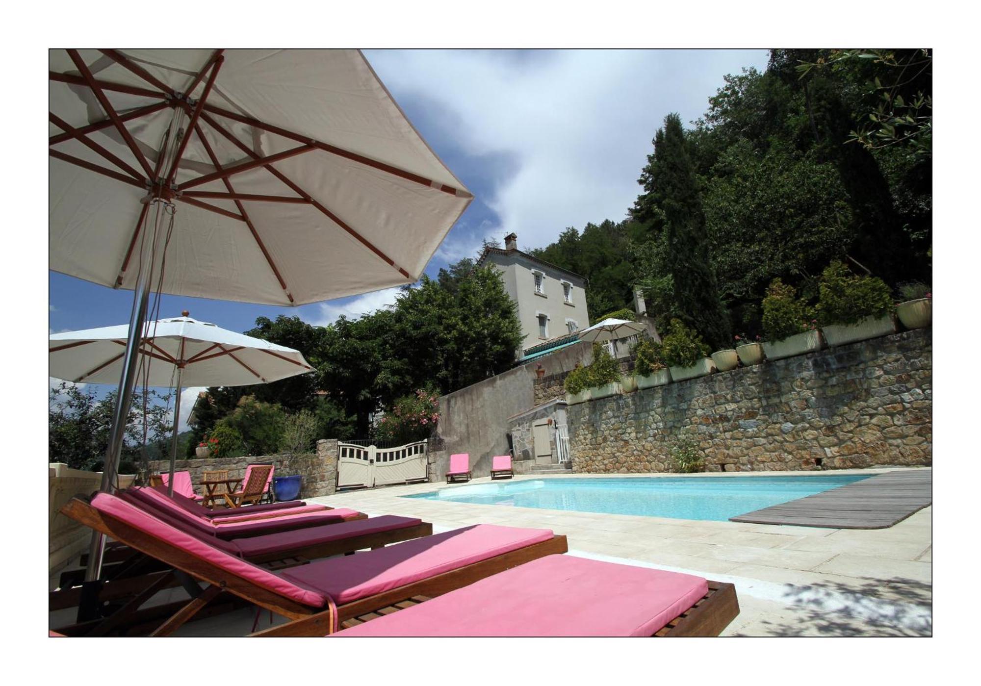 Villa Aimee Luxury Apartments With Heated Pool Vals-les-Bains Zewnętrze zdjęcie